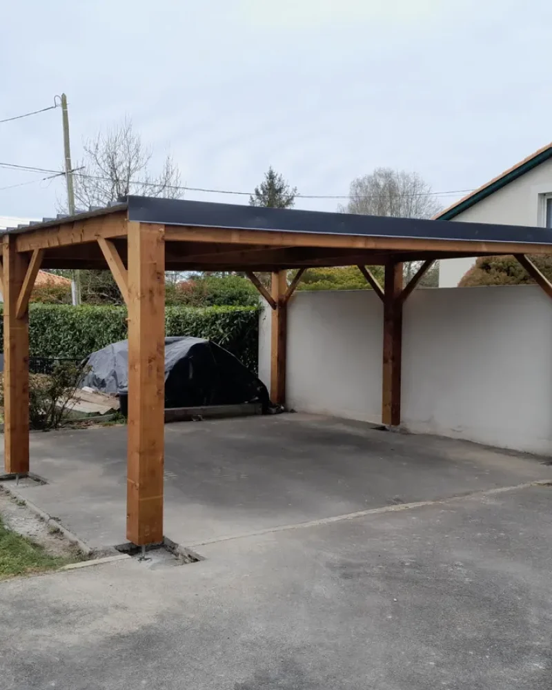 Réalisation d'aménagement extérieur par Cyril Leclair, menuisier agenceur à Treize-Septiers